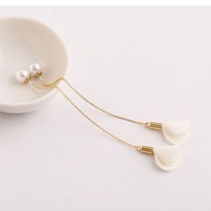 Pearl & Flower earring